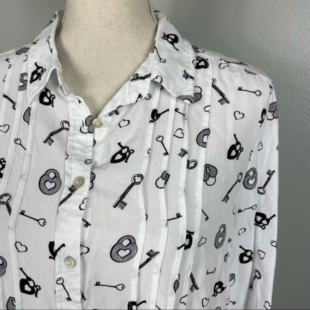 Jane & Delancey || Heart Lock and Key Blouse